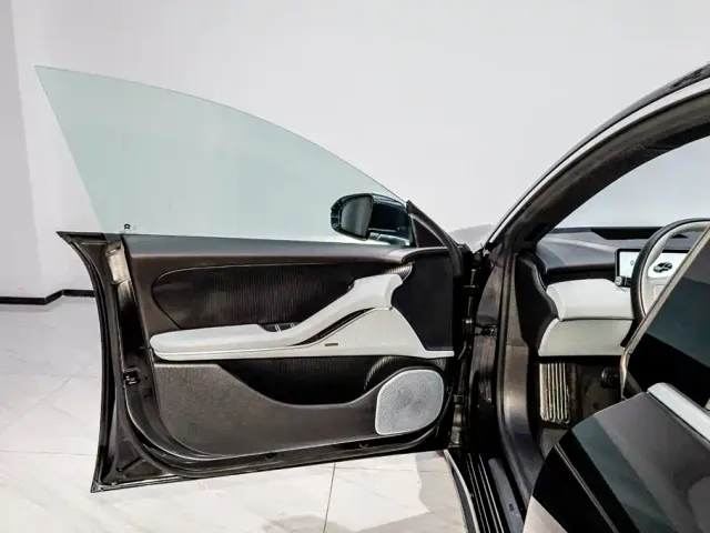 Nio ET5 Touring — Фото автомобиля 6