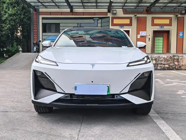 Deepal S07 — Фото автомобиля 2