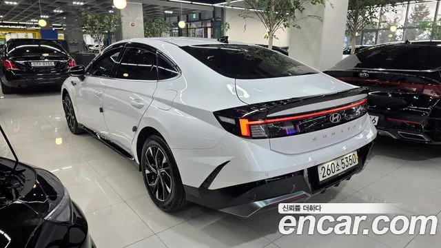 Hyundai Sonata — Фото автомобиля 6