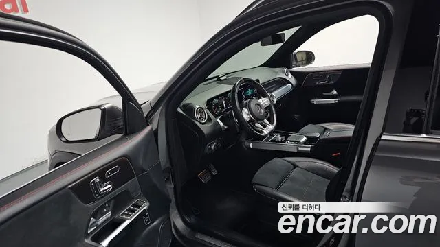 Mercedes-Benz GLB-Class — Фото автомобиля 10