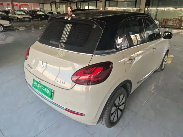 Wuling Bingo — Фото автомобиля 6