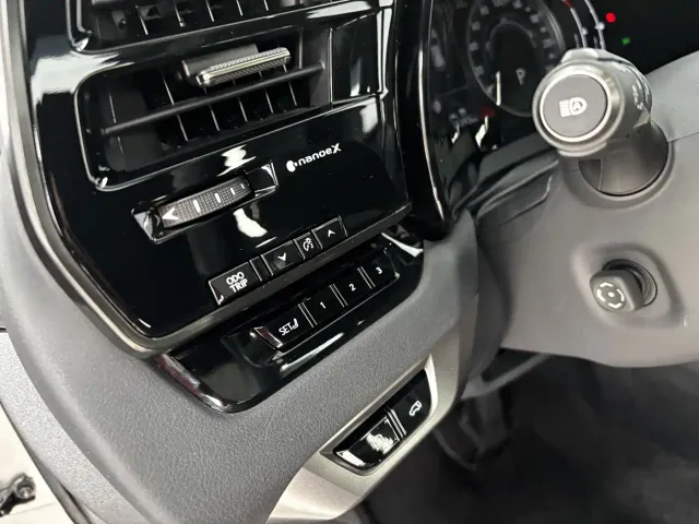 Lexus RX — Фото автомобиля 14