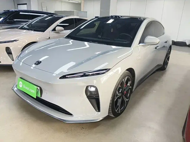 Фотография автомобиля — Nio ET5