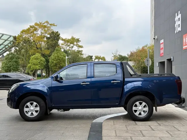 Isuzu Lingtuo — Фото автомобиля 4