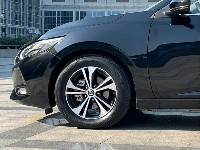 Nissan Sylphy — Фото автомобиля 8