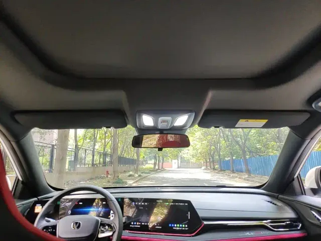 Changan X5 Plus — Фото автомобиля 17