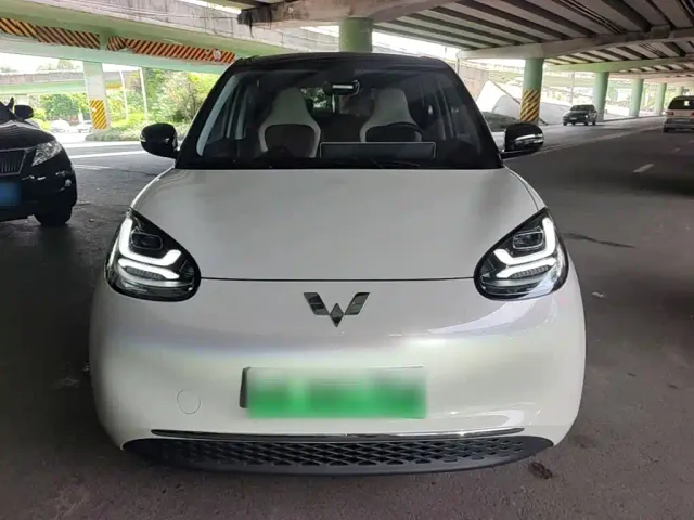 Wuling Bingo — Фото автомобиля 2