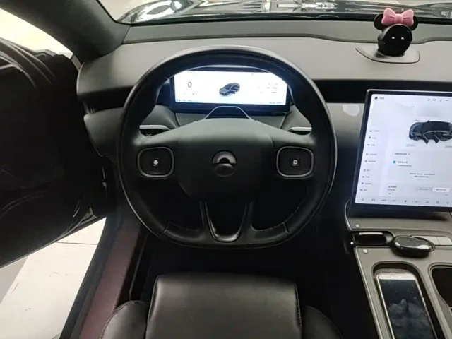 Nio ET5 Touring — Фото автомобиля 10