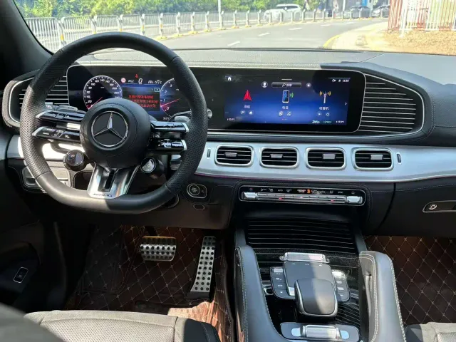 Mercedes-Benz GLE-Class AMG — Фото автомобиля 13