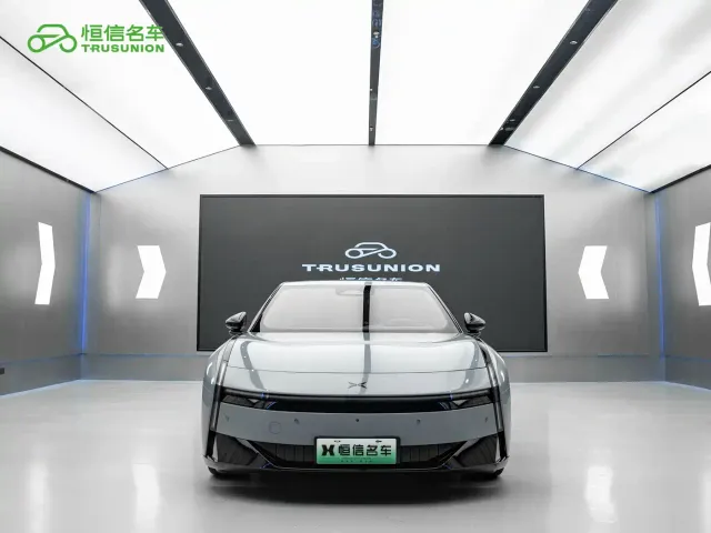 Xpeng P7 — Фото автомобиля 2