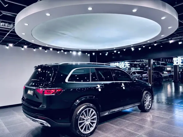 Mercedes-Benz GLS-Class — Фото автомобиля 3