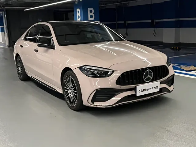 Mercedes-Benz C-Class — Фото автомобиля 3