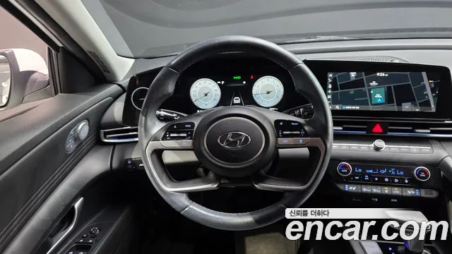 Hyundai Avante CN7 — Фото автомобиля 13