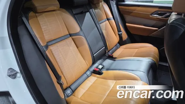 Land Rover Range Rover Velar — Фото автомобиля 11
