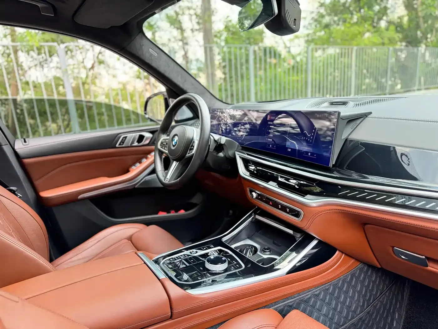 BMW BMW X7 M60i 2023 xDrive M60i — Фото автомобиля 21