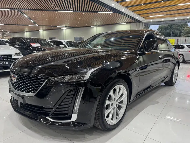 Фотография автомобиля — Cadillac CT5