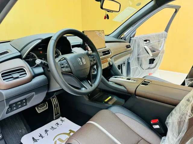 Honda UR-V — Фото автомобиля 5