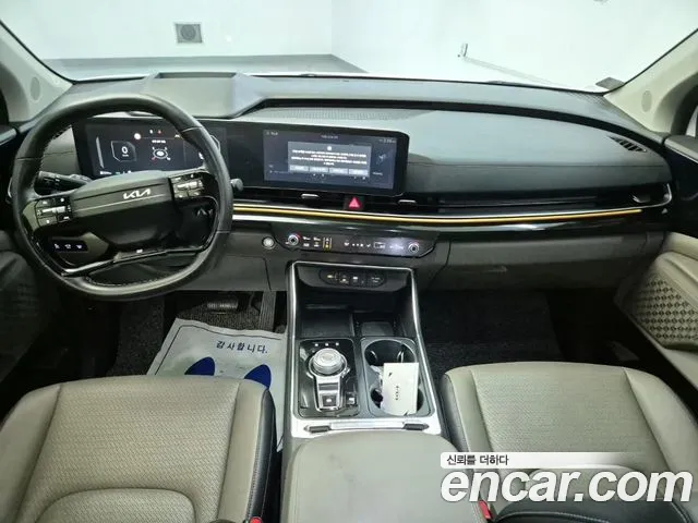 Kia Carnival — Фото автомобиля 7