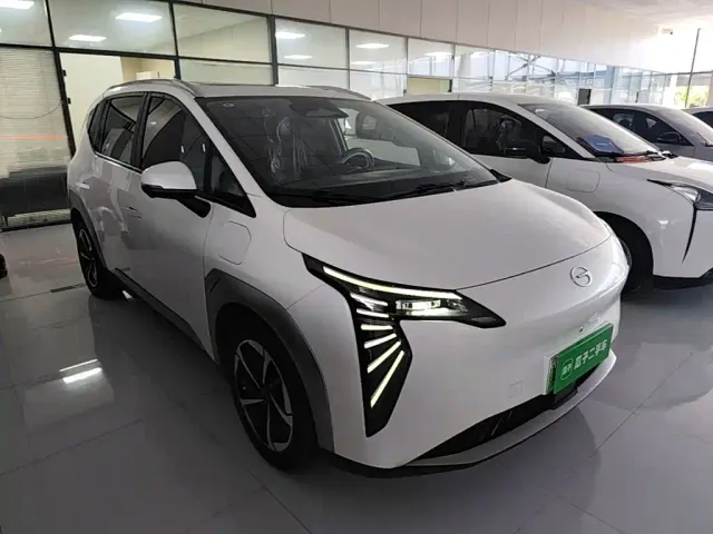 GAC Aion Y — Фото автомобиля 3