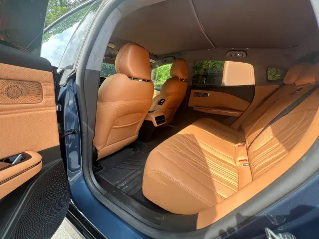 Geely Galaxy Xingyao 8 — Фото автомобиля 7