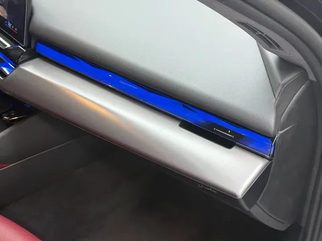 BMW 5 Series — Фото автомобиля 22