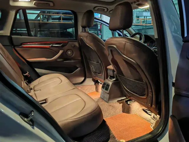 BMW X1 — Фото автомобиля 8