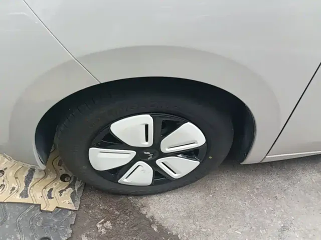 Wuling Hongguang Mini EV — Фото автомобиля 22