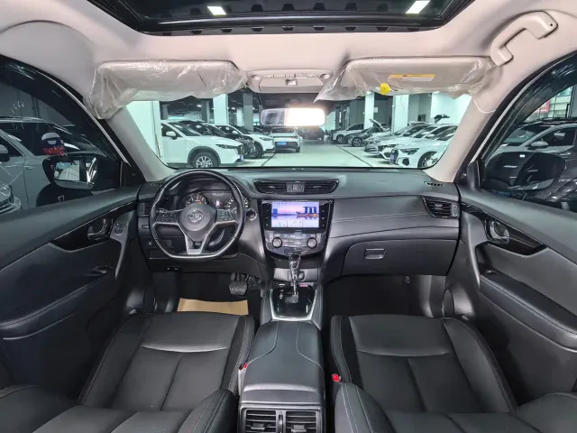 Nissan X-Trail — Фото автомобиля 15