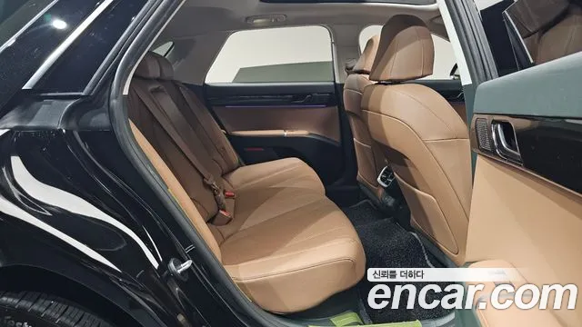 Hyundai Grandeur — Фото автомобиля 10
