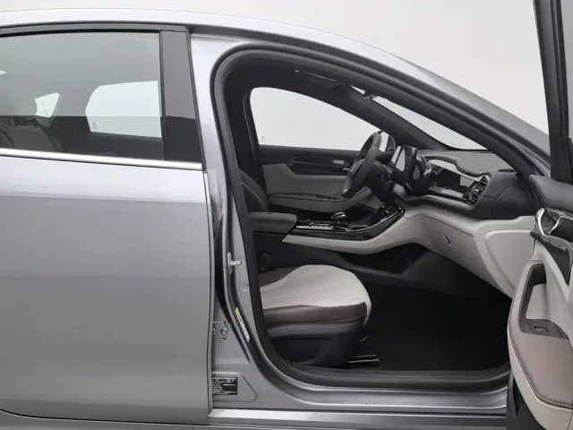 BYD Qin PLUS — Фото автомобиля 23