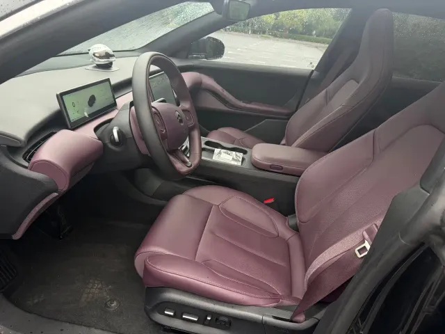 Nio ET5 Touring — Фото автомобиля 2