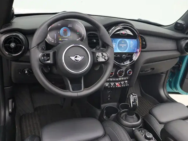 MINI Hatch — Фото автомобиля 7