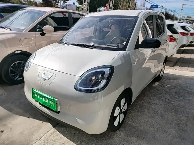 Фотография автомобиля — Wuling Hongguang Mini EV