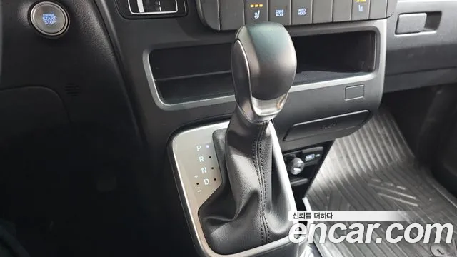 Hyundai Staria Staria Карго 5 мест — Фото автомобиля 9