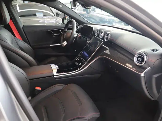Mercedes-Benz C-Class AMG — Фото автомобиля 11