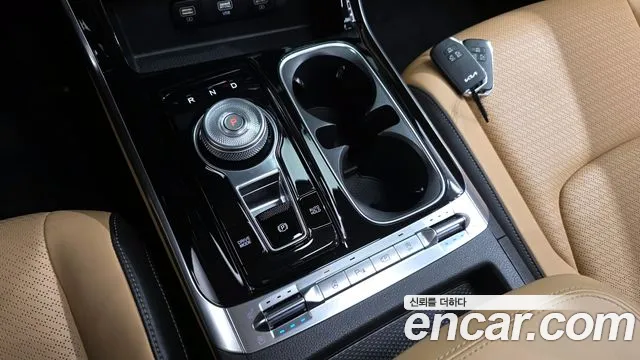 Kia Canival Carnival 4 поколение Дизель 7 мест Signature — Фото автомобиля 9