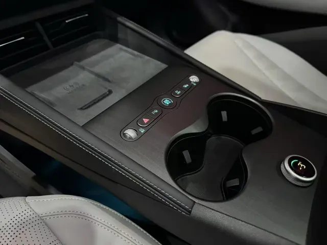 BYD Seal 06 DM-i Touring — Фото автомобиля 7