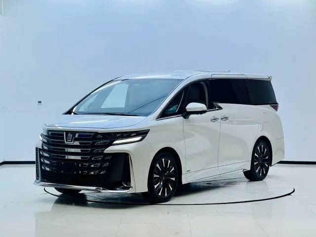 Фотография автомобиля — Toyota Vellfire