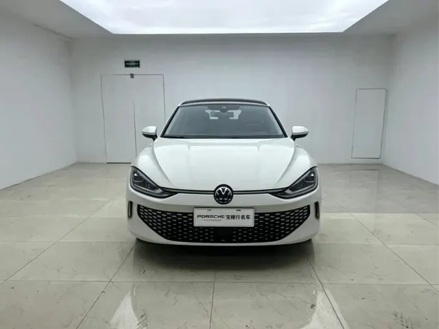 Фотография автомобиля — Volkswagen Lamando