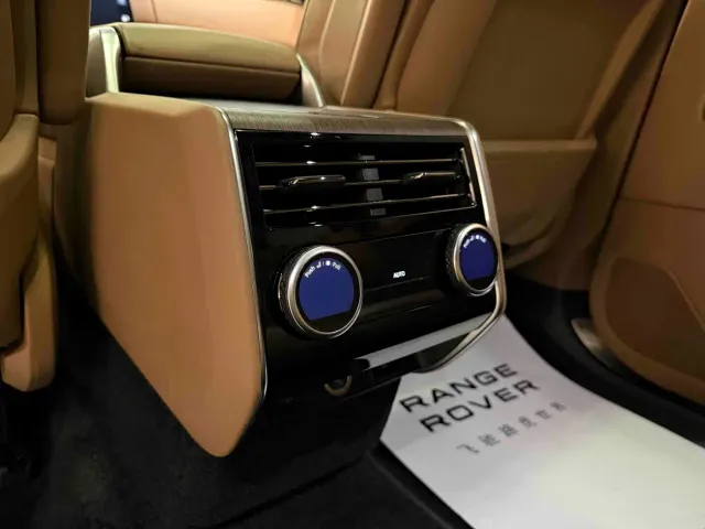 Land Rover Range Rover — Фото автомобиля 18