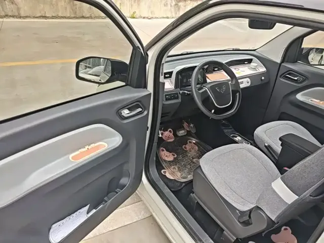 Wuling Hongguang Mini EV — Фото автомобиля 15