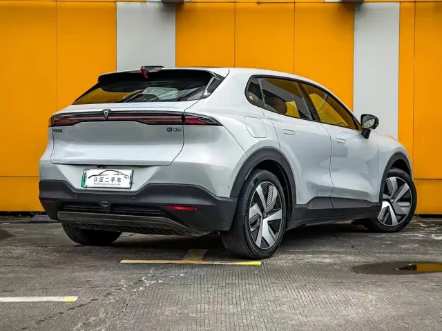 Deepal S05 — Фото автомобиля 3