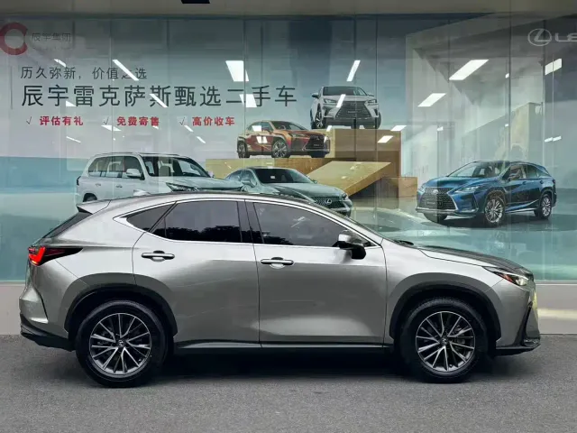 Lexus NX — Фото автомобиля 5