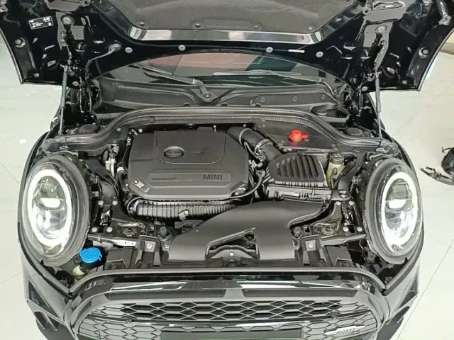 MINI Hatch — Фото автомобиля 19