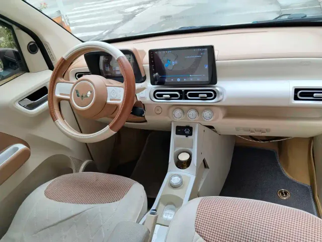 Wuling Hongguang Mini EV — Фото автомобиля 5