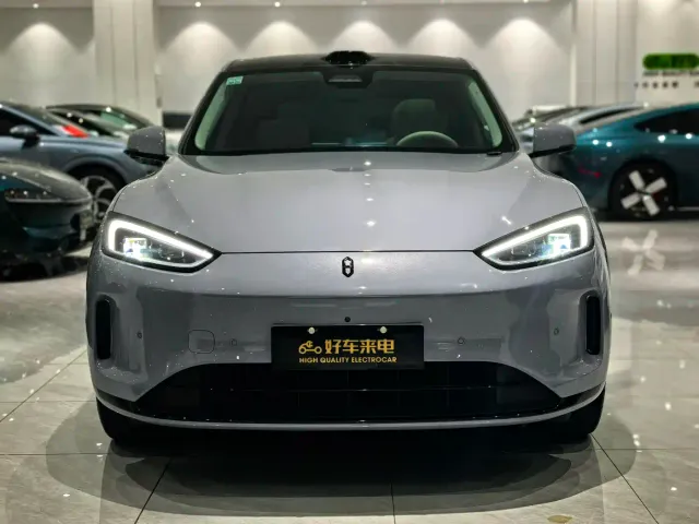 Aito M5 — Фото автомобиля 2