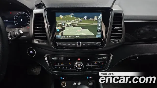 KG_Mobility_Ssangyong Rexton — Фото автомобиля 16