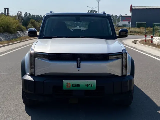 iCAR 03 — Фото автомобиля 2