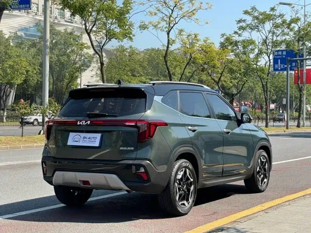 Kia Seltos — Фото автомобиля 6