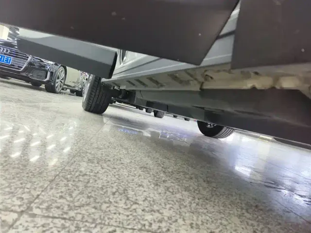Toyota RAV4 — Фото автомобиля 18